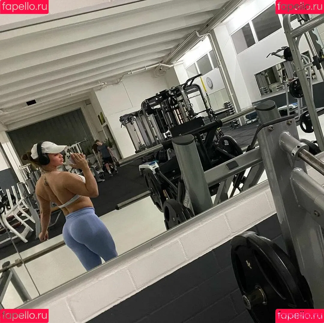 Sarah Slavo Onlyfans Photo Gallery 