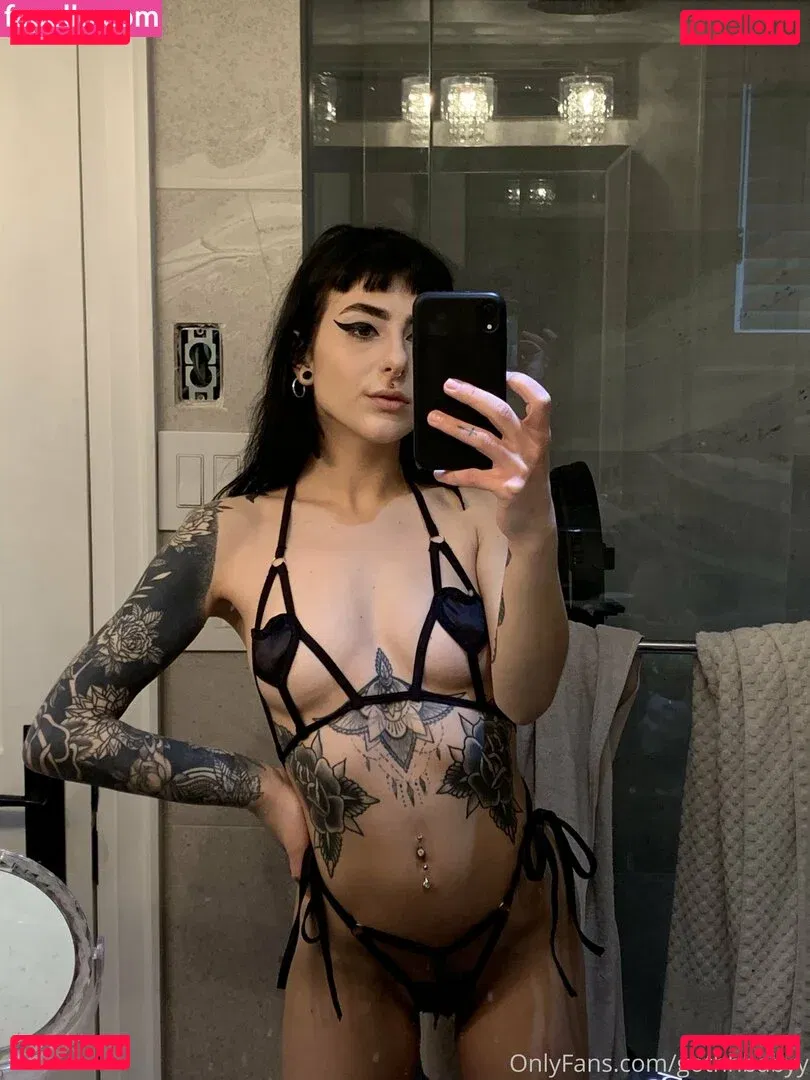 gothhbabyy Onlyfans Photo Gallery 