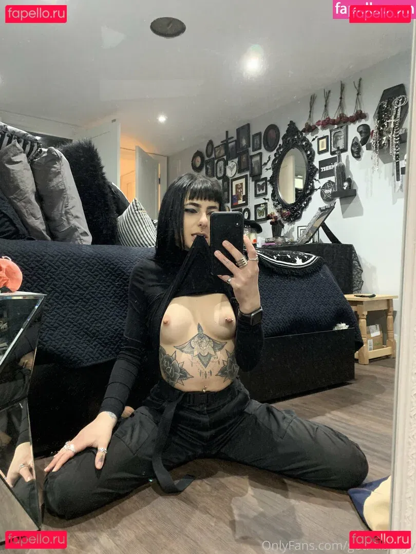 gothhbabyy Onlyfans Photo Gallery 