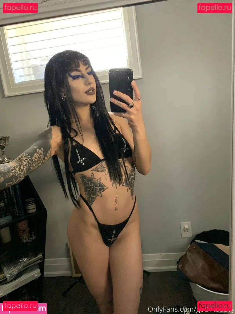 gothhbabyy Onlyfans Photo Gallery 