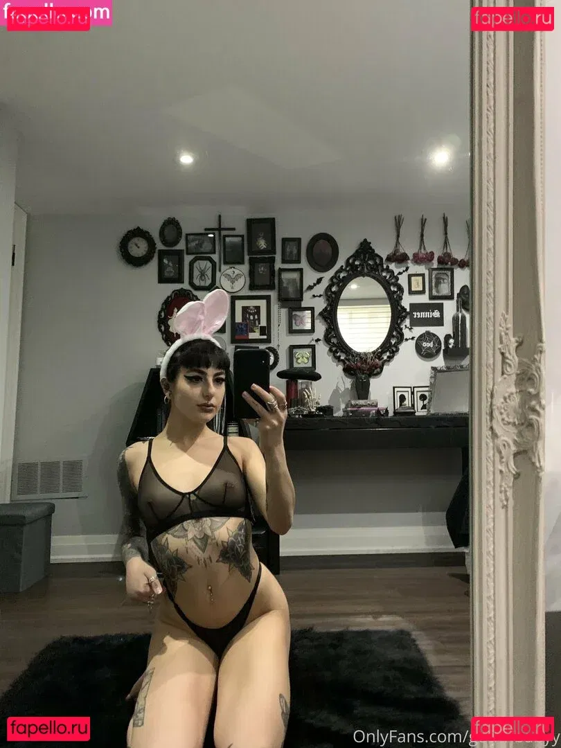 gothhbabyy Onlyfans Photo Gallery 