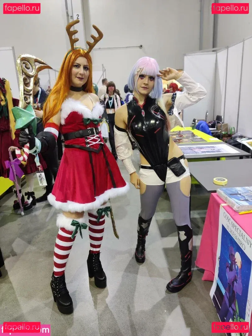 Yukeshiro Onlyfans Photo Gallery 