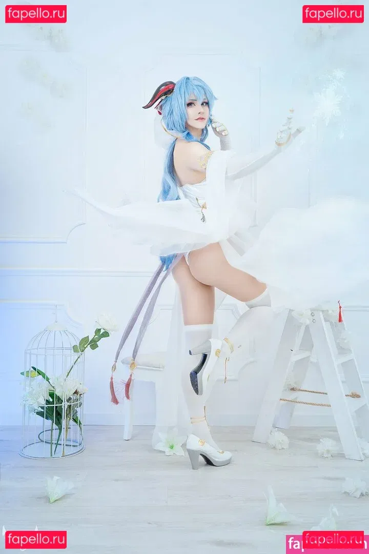 Yukeshiro Onlyfans Photo Gallery 