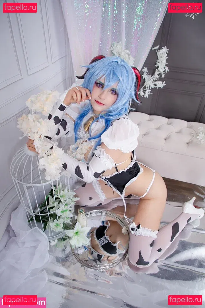 Yukeshiro Onlyfans Photo Gallery 