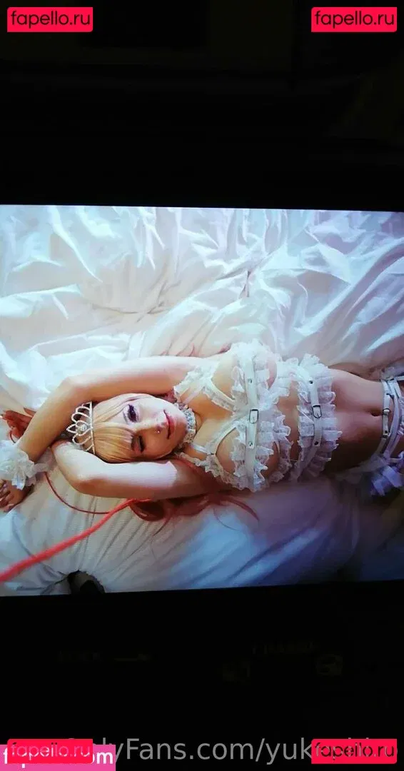 Yukeshiro Onlyfans Photo Gallery 