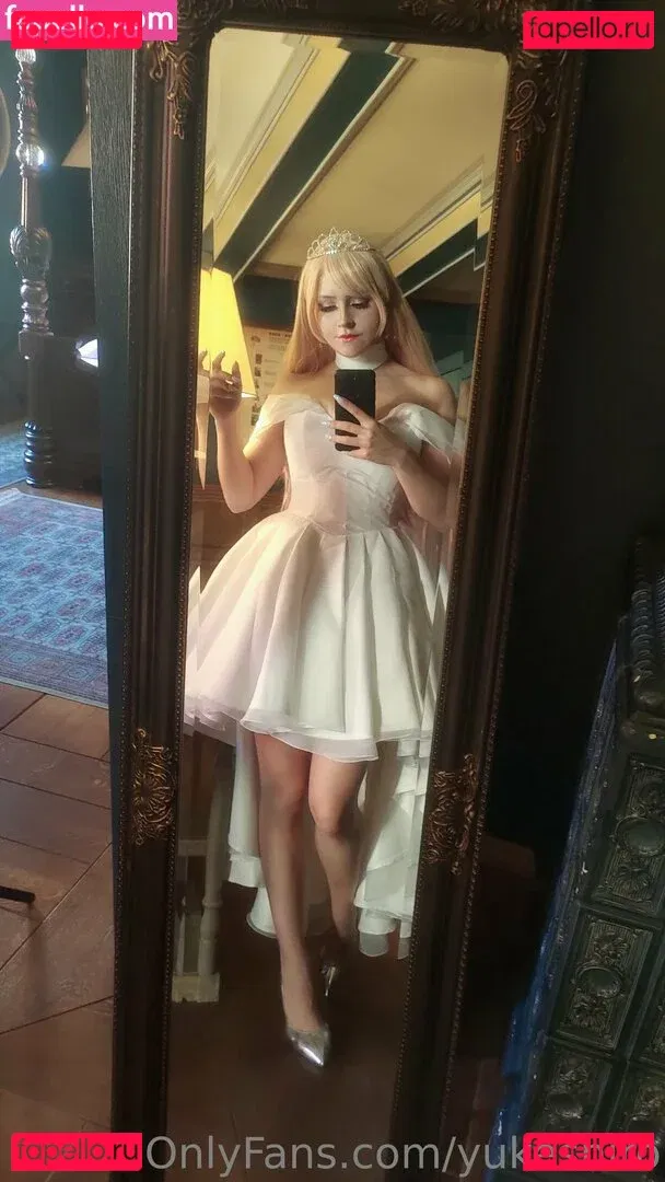 Yukeshiro Onlyfans Photo Gallery 