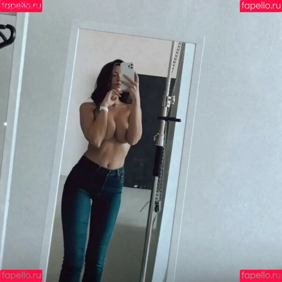 Kristina Alexandrova Onlyfans Photo Gallery 