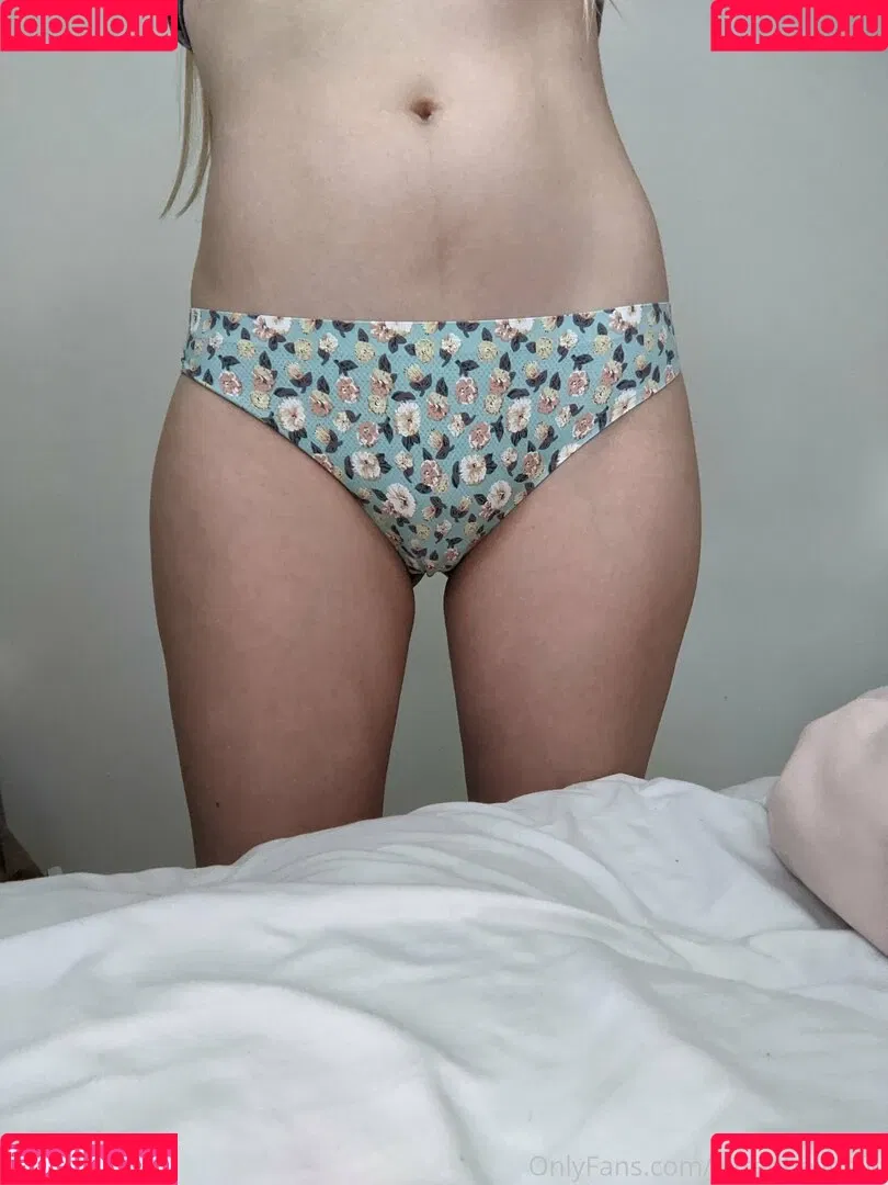 kittenbellnsfw Onlyfans Photo Gallery 