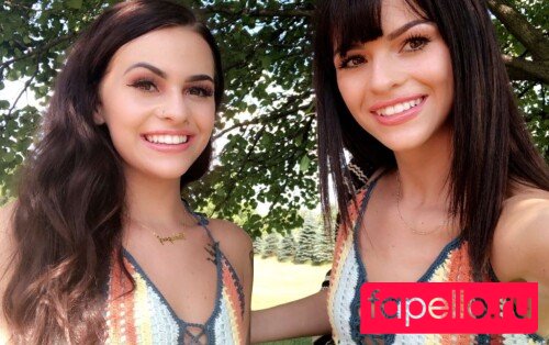 Rodriguez Twins Nude Onlyfans Photo 17