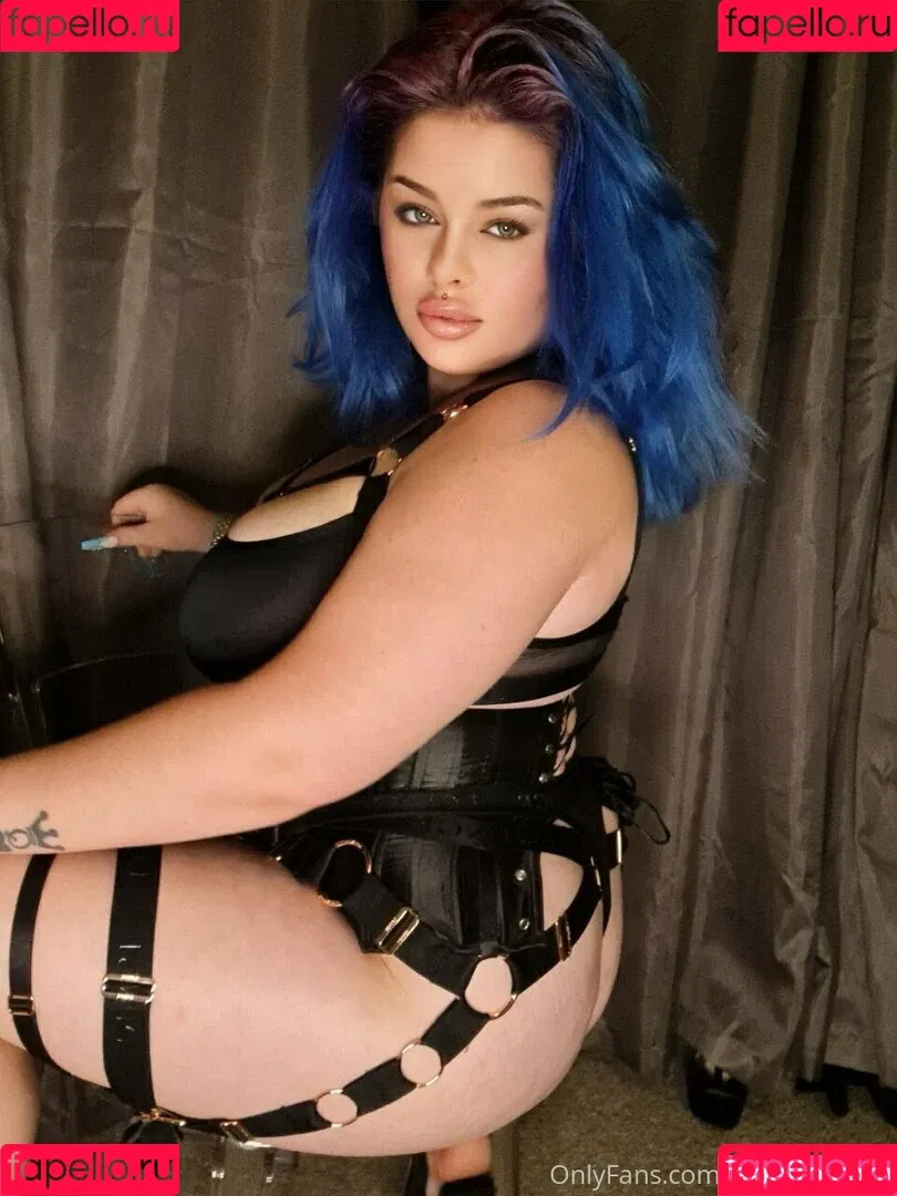 beckybeeofficial Onlyfans Photo Gallery 