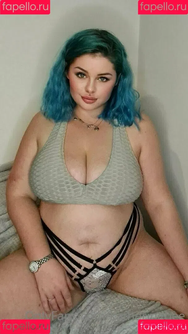 beckybeeofficial Onlyfans Photo Gallery 