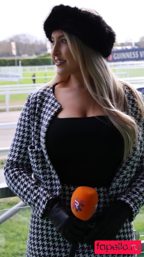 Eljonesuk Nude Onlyfans Photo 33