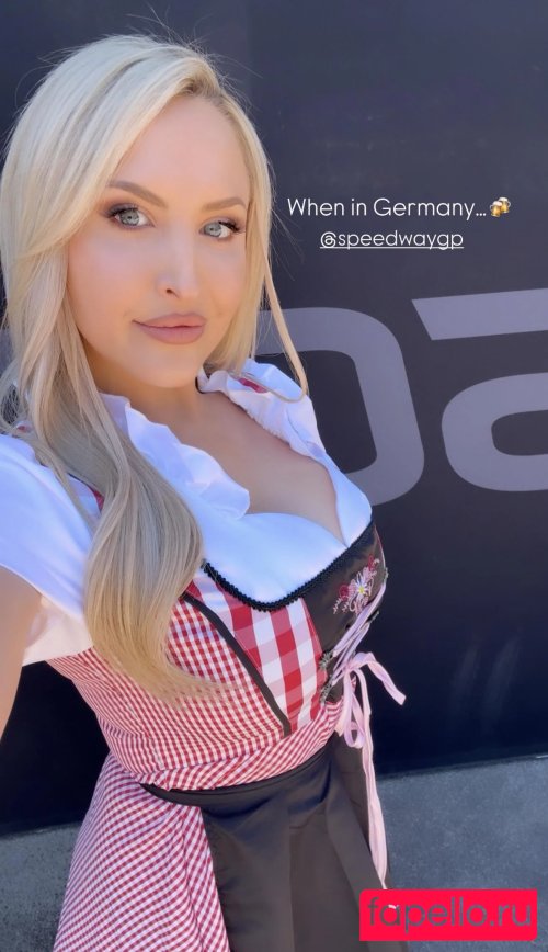 Eljonesuk Nude Onlyfans Photo 26