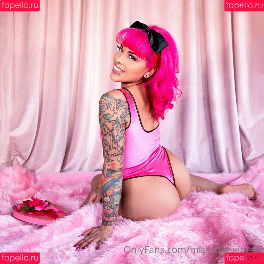 Miss Charlie Pearl Onlyfans Photo Gallery 