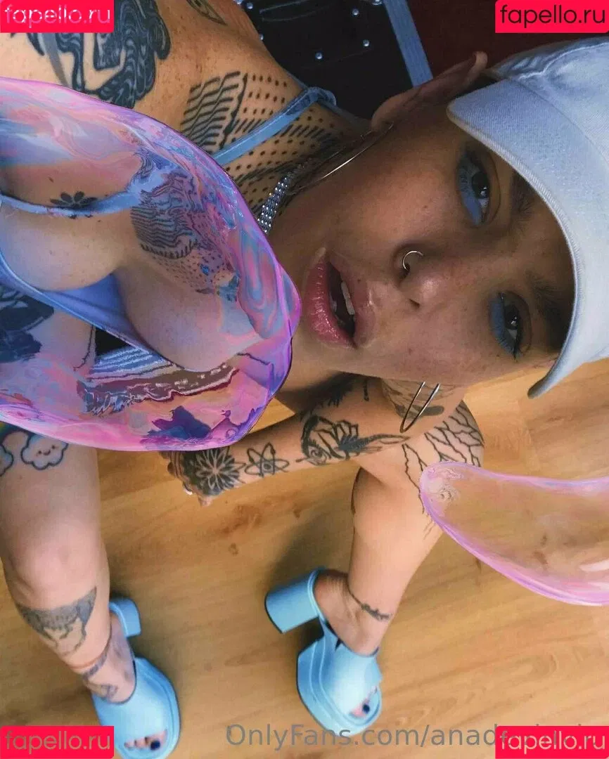 anadevinvip Onlyfans Photo Gallery 