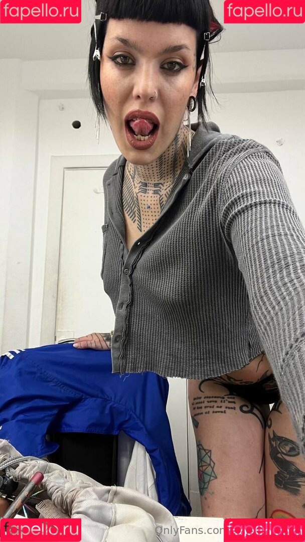 anadevinvip Onlyfans Photo Gallery 