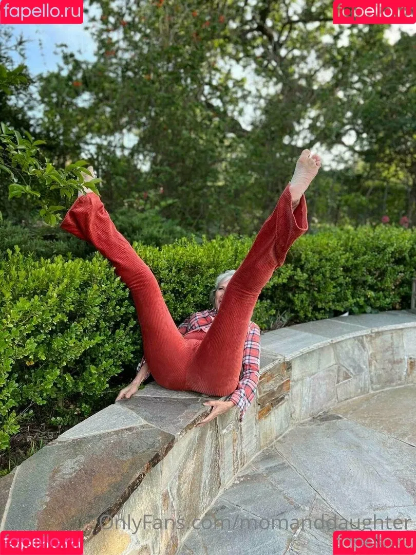 hannahandsuzie Onlyfans Photo Gallery 