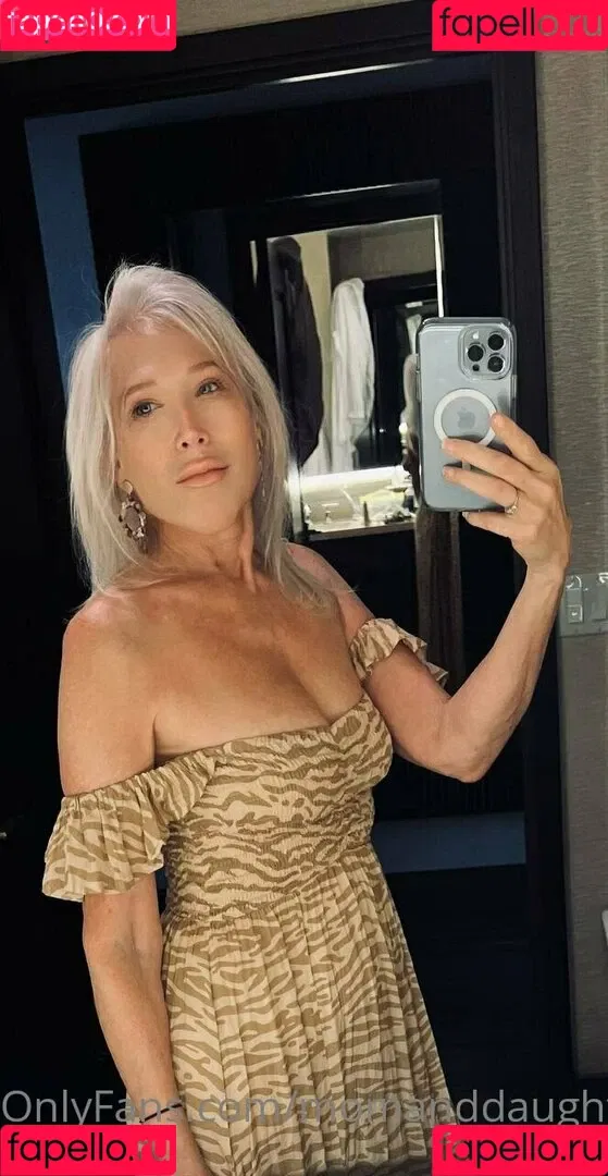 hannahandsuzie Onlyfans Photo Gallery 
