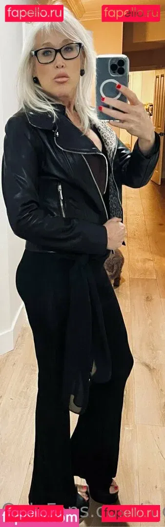 hannahandsuzie Onlyfans Photo Gallery 