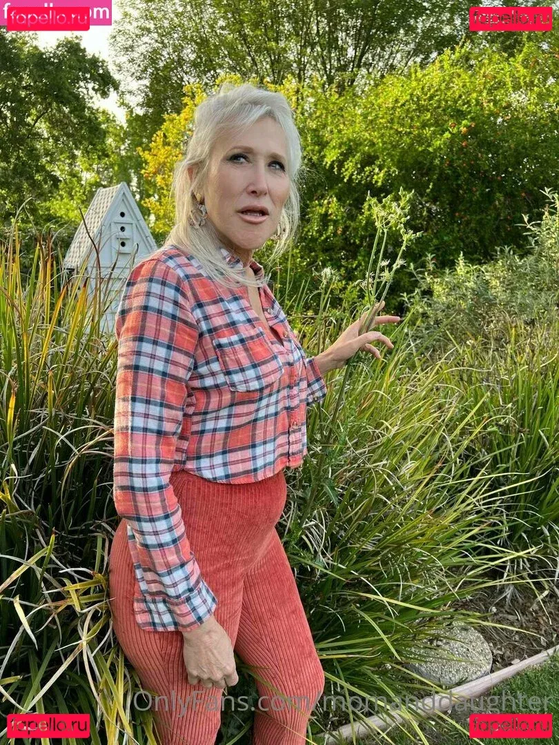 hannahandsuzie Onlyfans Photo Gallery 