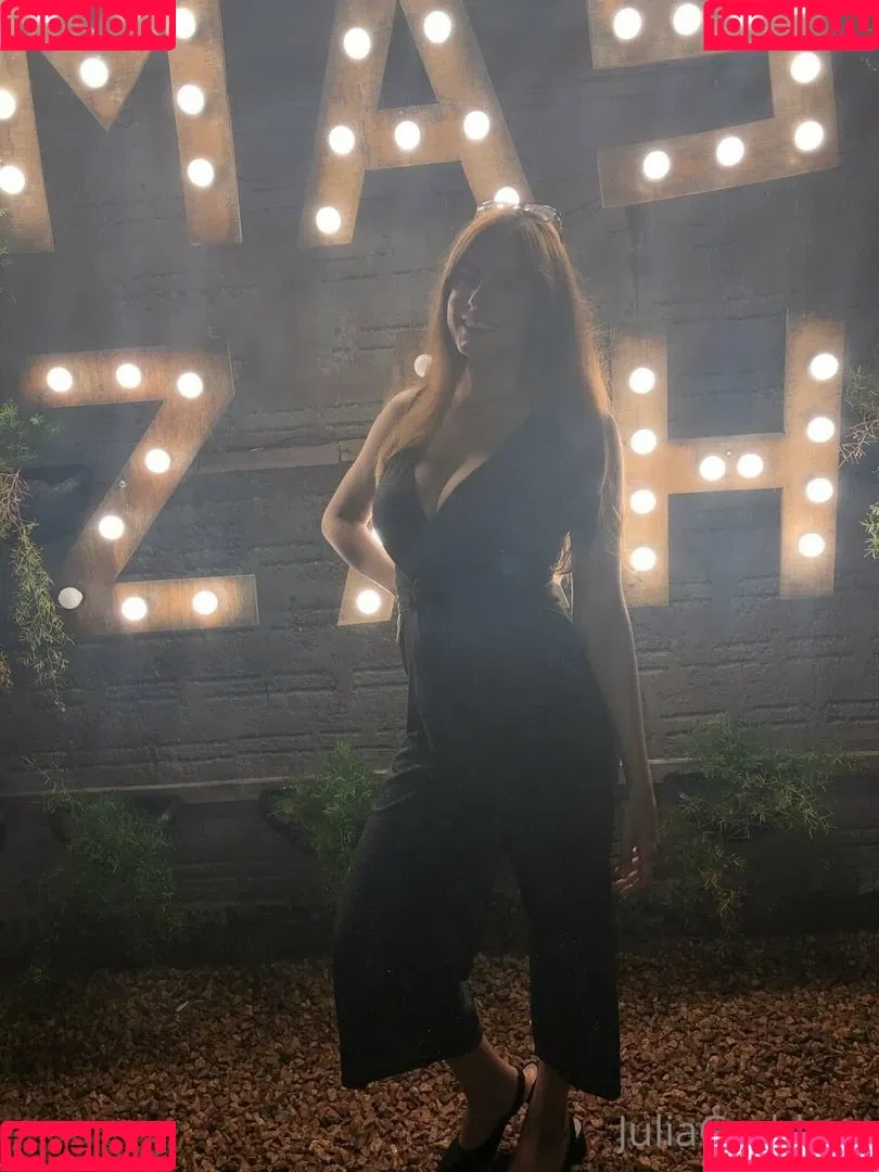 Julia Goddess Onlyfans Photo Gallery 