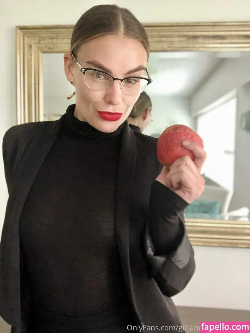 gillianmichelleeefree Onlyfans Photo Gallery 