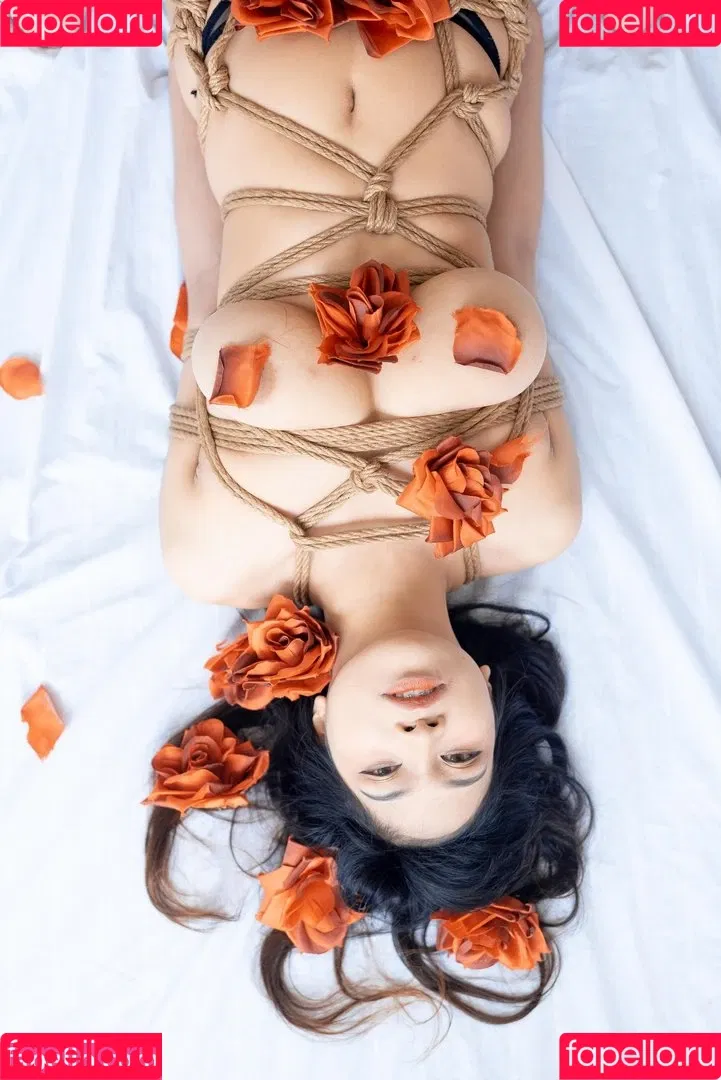 Ai Natsumi Onlyfans Photo Gallery 
