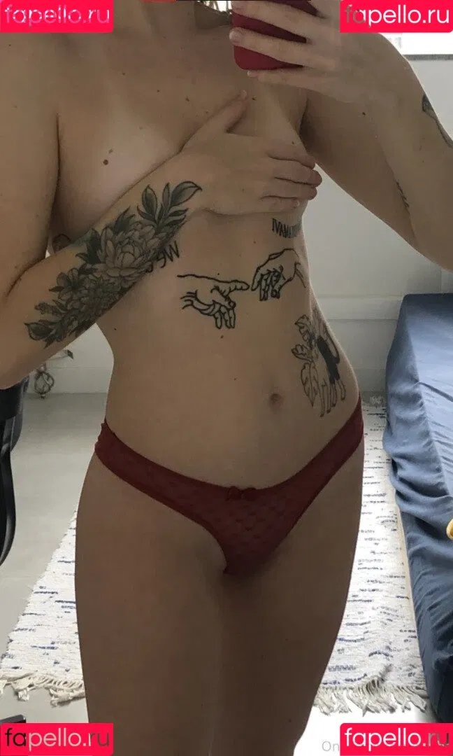 Tonha Koepp Onlyfans Photo Gallery 