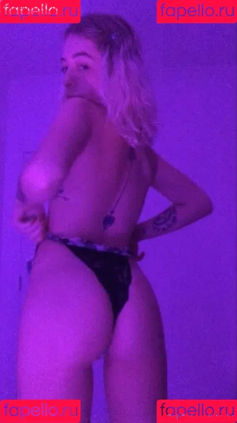Tonha Koepp Onlyfans Photo Gallery 