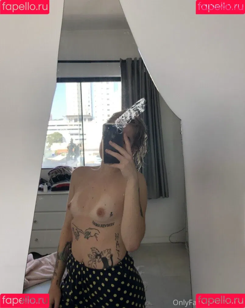 Tonha Koepp Onlyfans Photo Gallery 