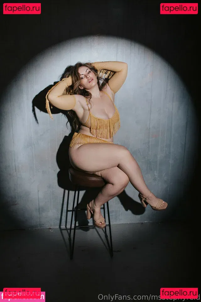 Stephy Miss Curvy Onlyfans Photo Gallery 