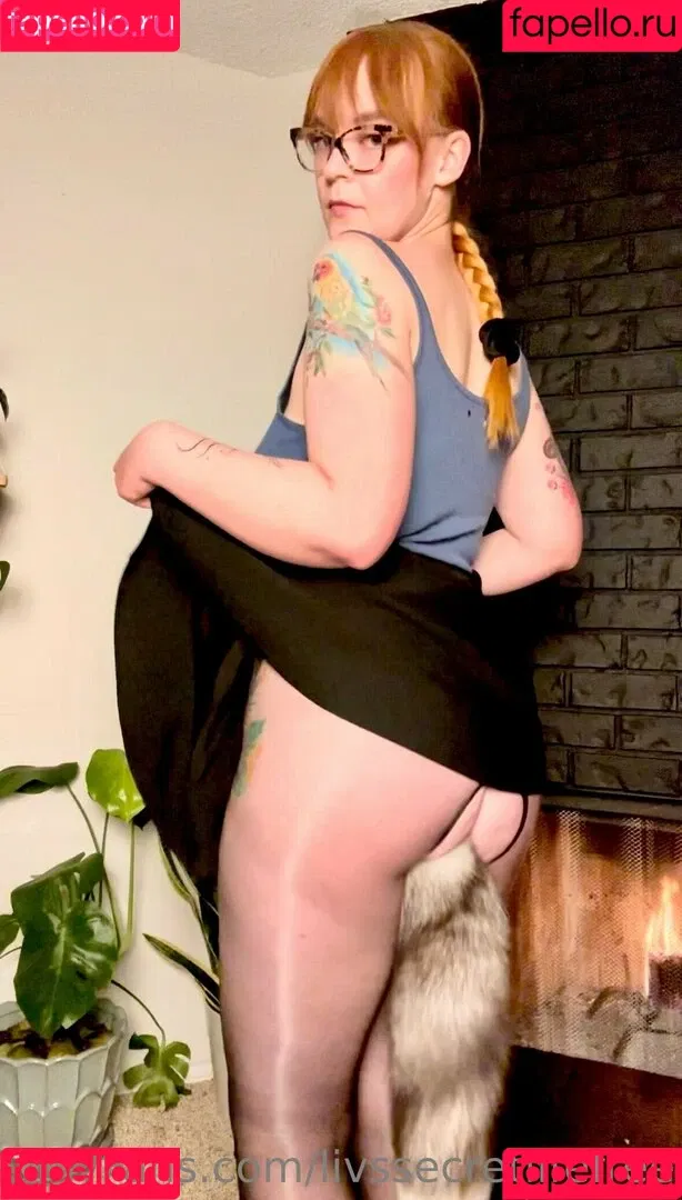 LivsSecretLife Onlyfans Photo Gallery 