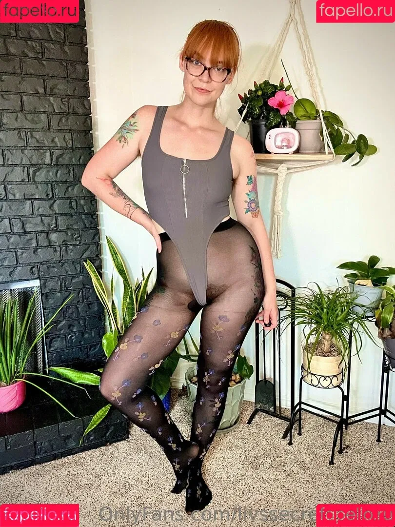 LivsSecretLife Onlyfans Photo Gallery 