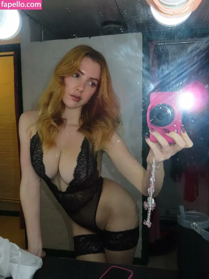 Scarlett Jones Onlyfans Photo Gallery 