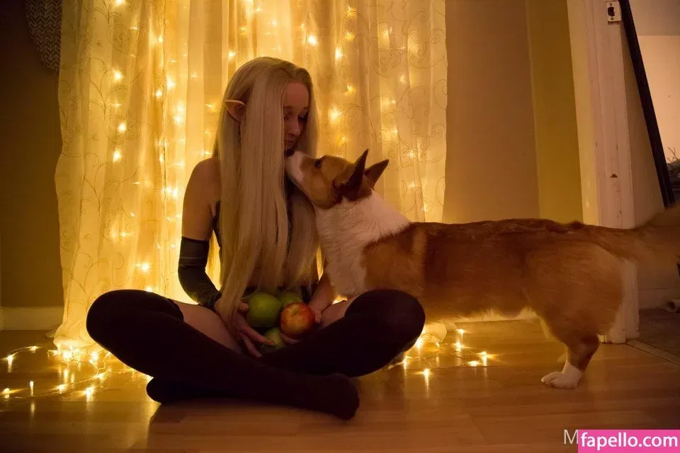 MerryMissXXXmas Onlyfans Photo Gallery 