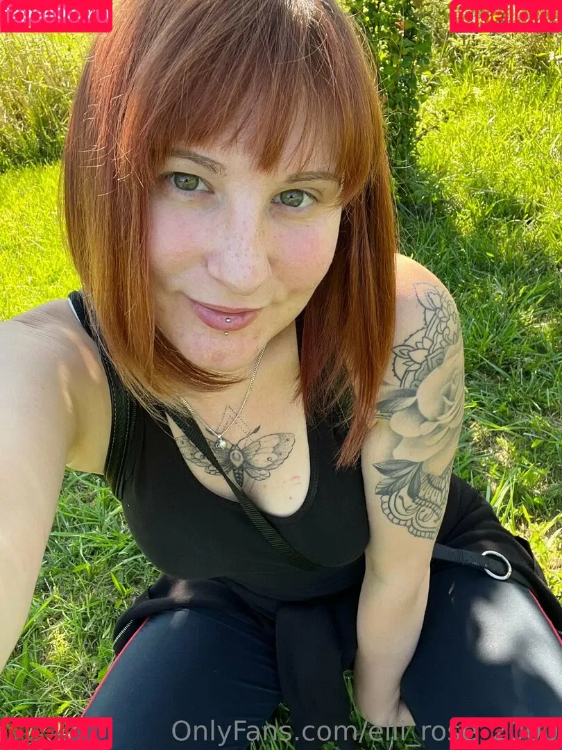 elli_rose_2000 Onlyfans Photo Gallery 