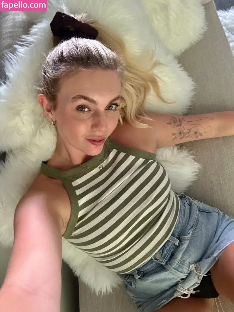 littlemiss-mae Onlyfans Photo Gallery 