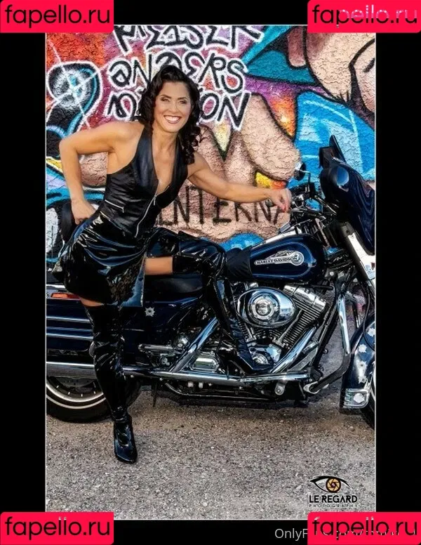 tomiko_1 Onlyfans Photo Gallery 