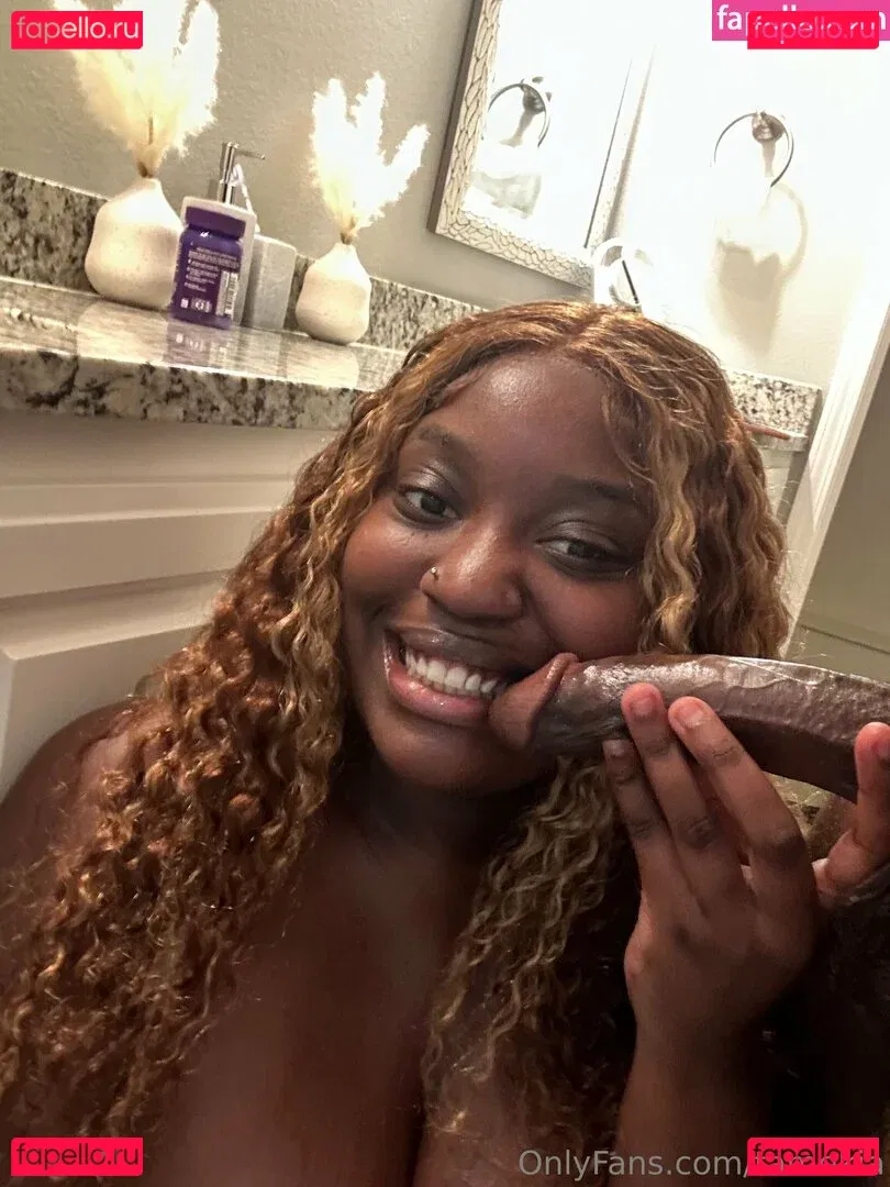 tomiko_1 Onlyfans Photo Gallery 