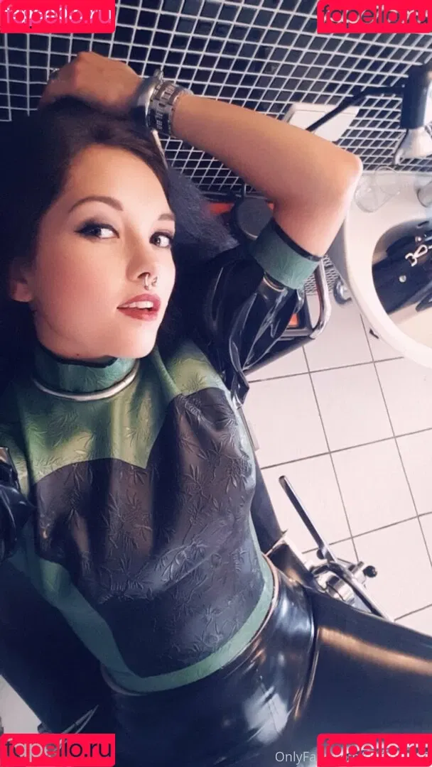 Sophie Elodie Onlyfans Photo Gallery 