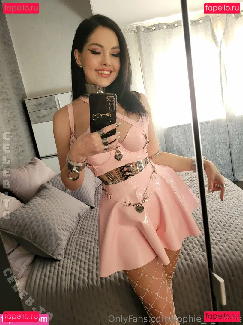 Sophie Elodie Onlyfans Photo Gallery 