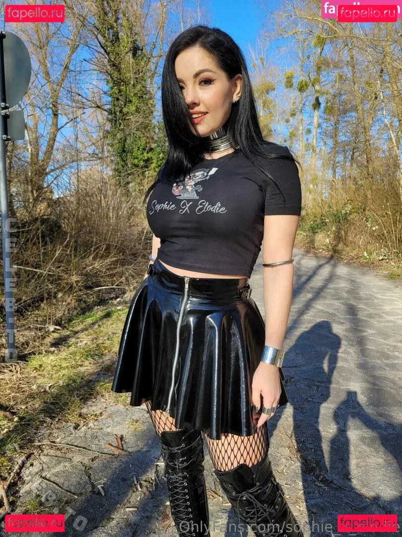 Sophie Elodie Onlyfans Photo Gallery 