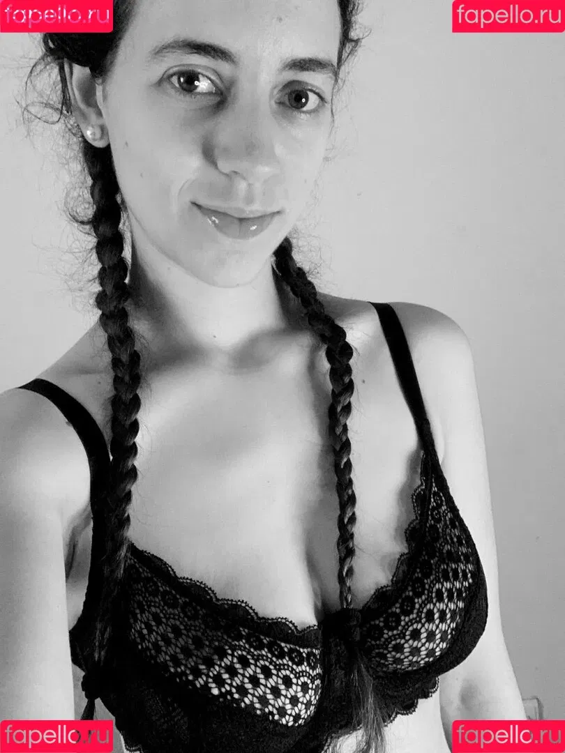 elizathemodel Onlyfans Photo Gallery 