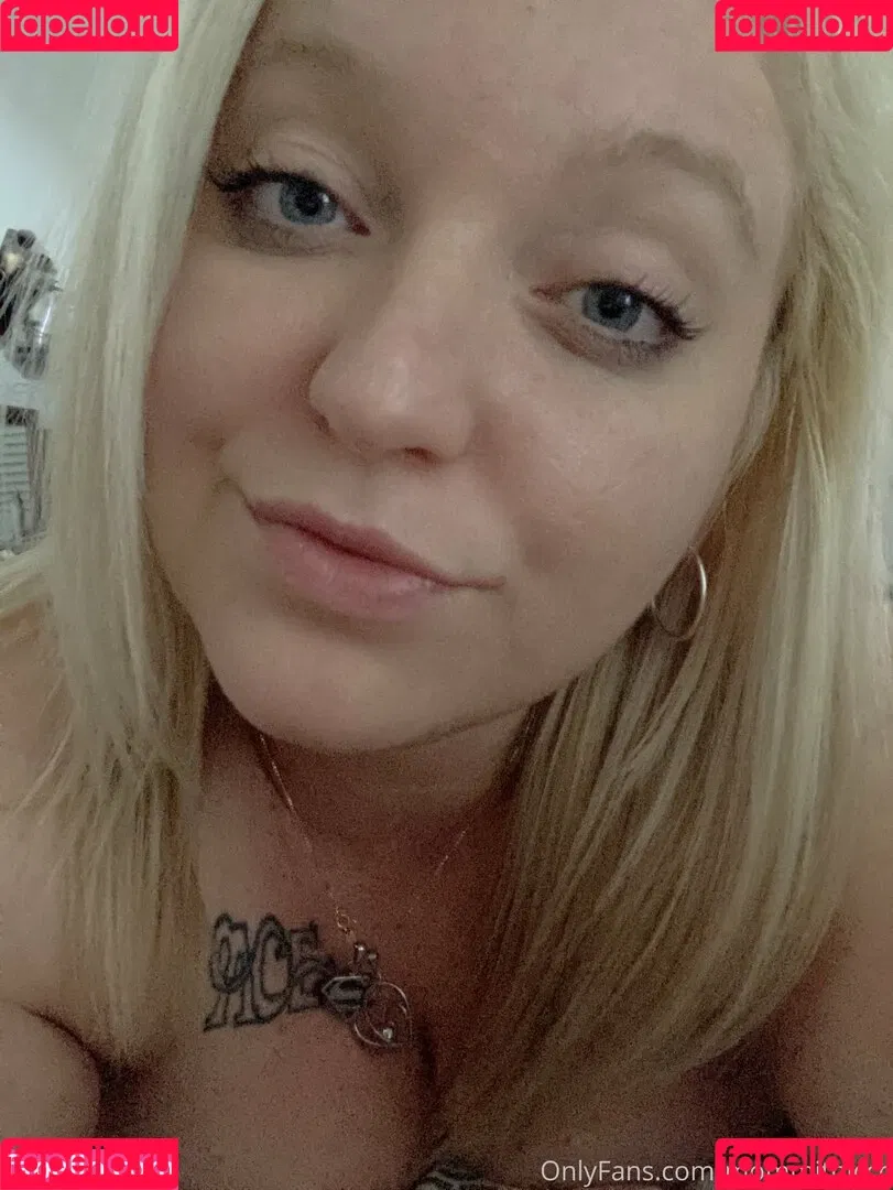 mommithiccc Onlyfans Photo Gallery 