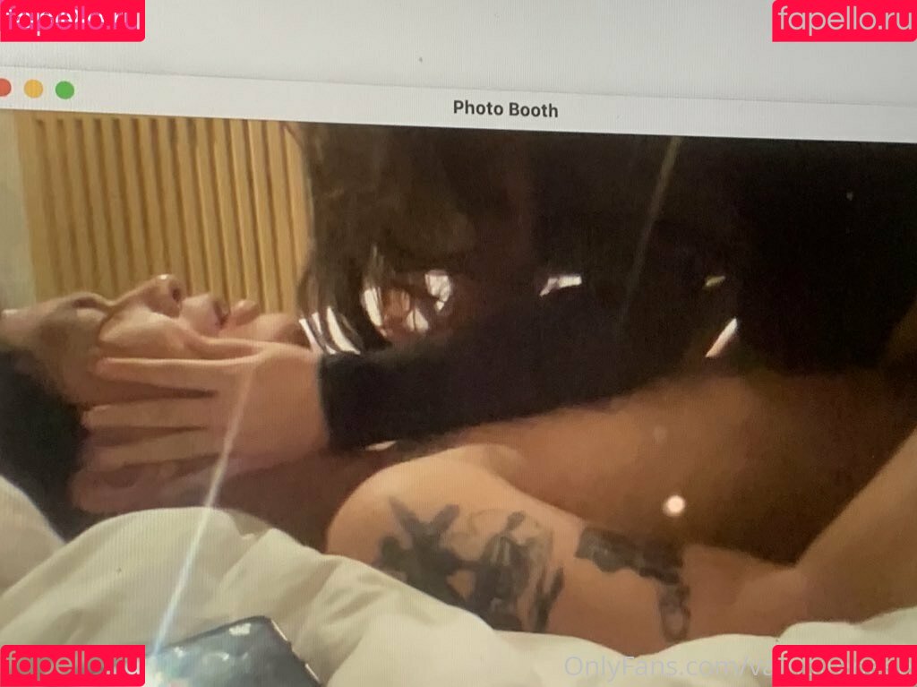 vampireneee Onlyfans Photo Gallery 