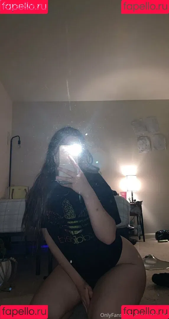 maggierayelle Onlyfans Photo Gallery 