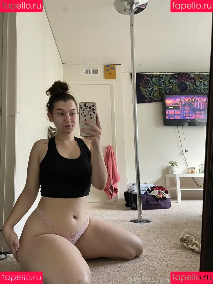 maggierayelle Onlyfans Photo Gallery 