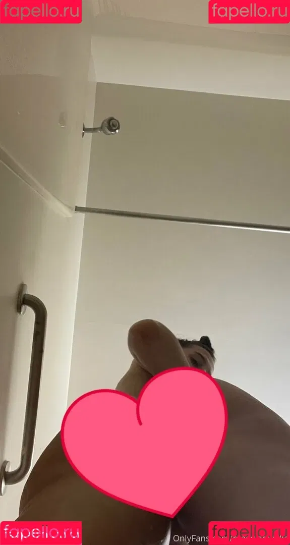 maggierayelle Onlyfans Photo Gallery 