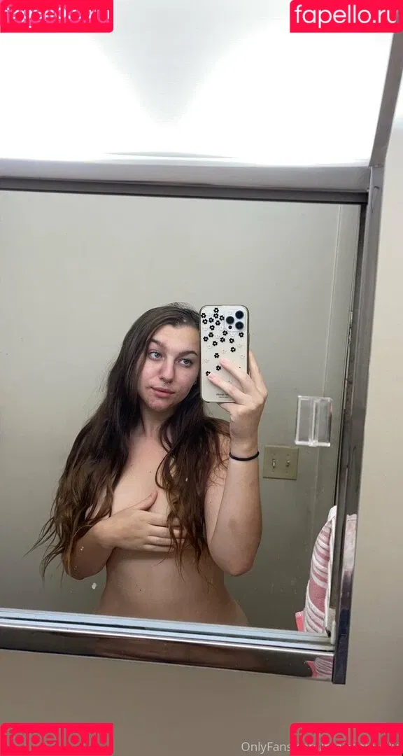 maggierayelle Onlyfans Photo Gallery 