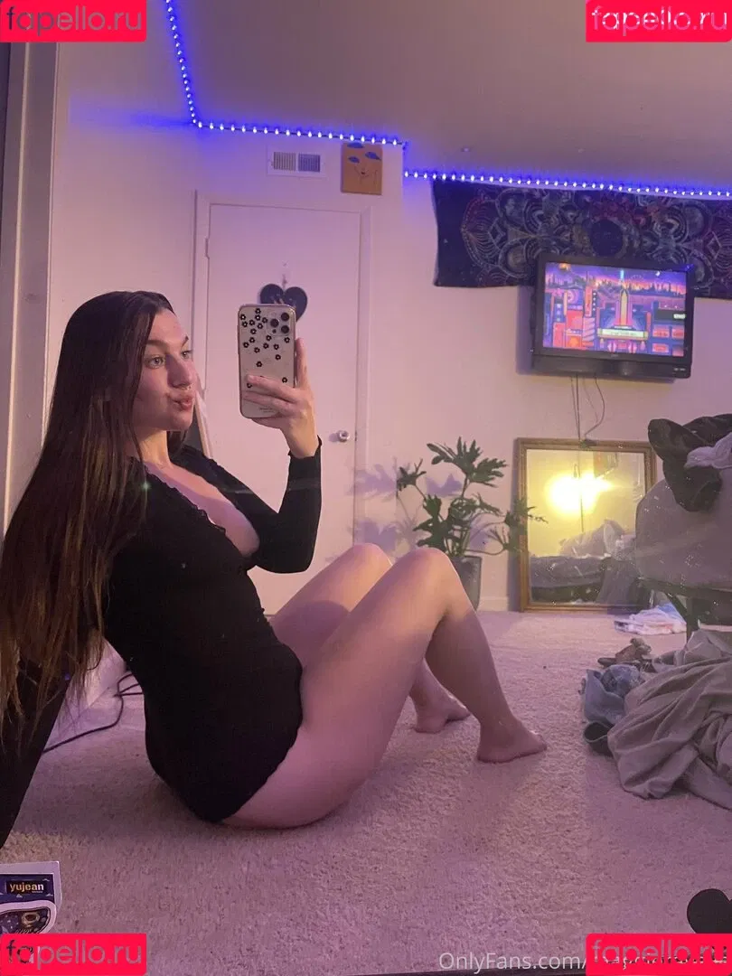 maggierayelle Onlyfans Photo Gallery 